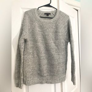 Women’s banana republic sweater